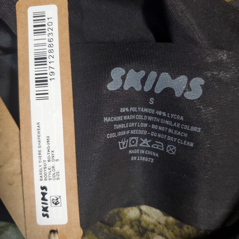 Skims bodysuit - Picture 4 of 5
